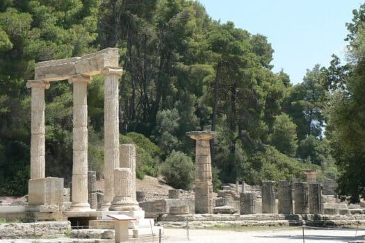 En visite en Grèce _Prenez le temps de visiter Olympie (1) - creative commons - 2498056588_dffe14445c_b