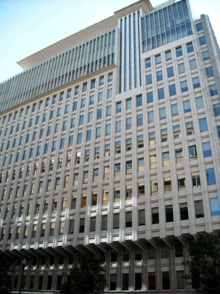 La Grèce rembourse les prêts du FMI