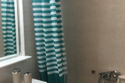 Superbe appartement 52m2 dans un immeuble moderne à Markopoulo Mesogaias