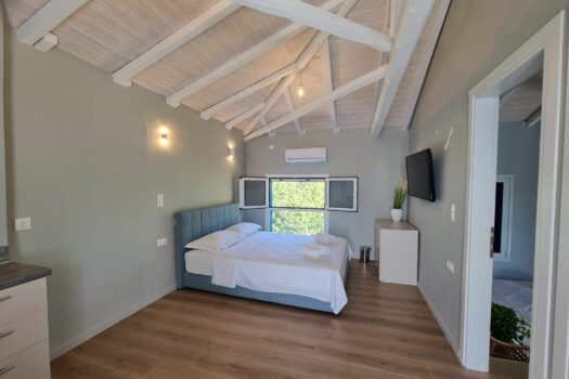 Villa unique et authentique avec sa plage totalement privée en Grèce