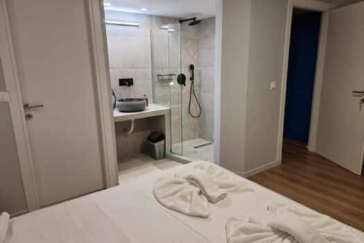 Villa unique et authentique avec sa plage totalement privée en Grèce