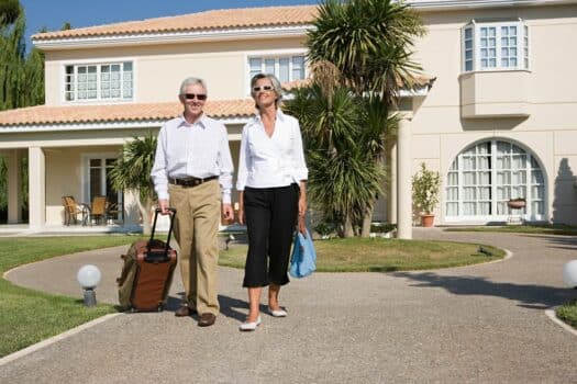 Investir dans les locations saisonnières en Grèce - CANVA