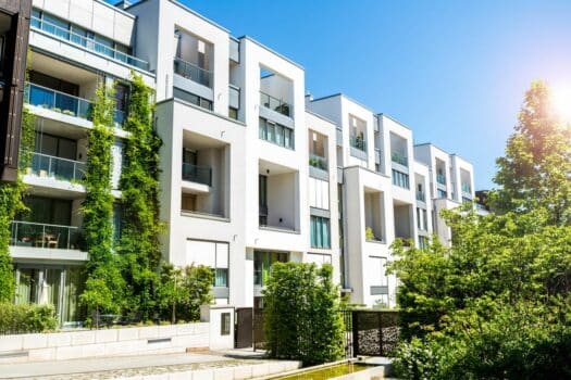 Logement étudiant à Athènes - L'investissement rentable - canva