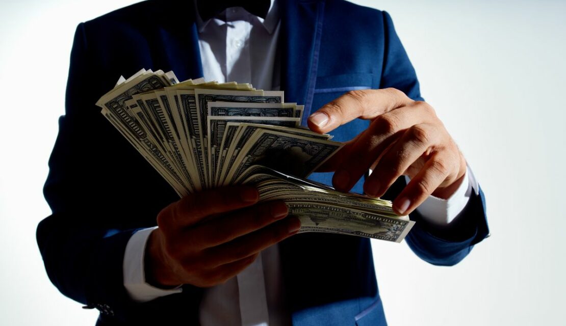 Un afflux de millionnaires étrangers en hausse en Grèce