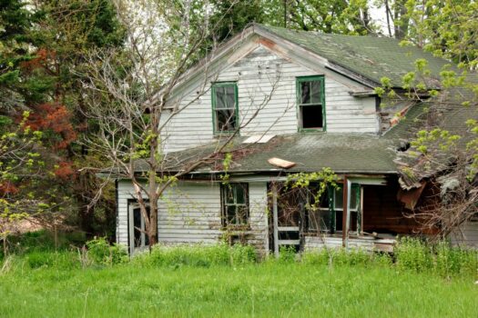 La ruée vers les villages fantômes investir dans les maisons abandonnées de Grèce